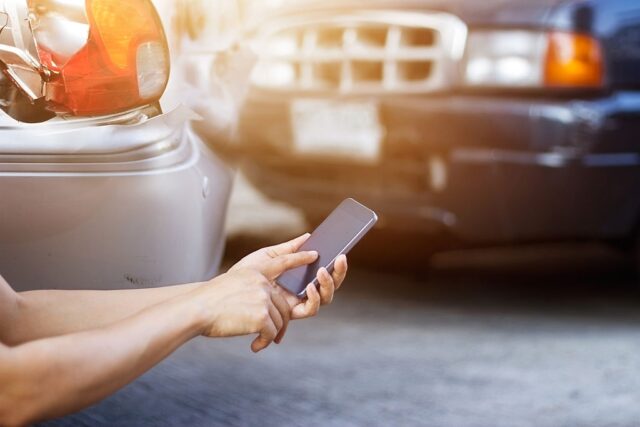 Descubra como funciona um seguro de automóvel e por que vale a pena contratar. Foto/Reprodução: ipopba no iStock